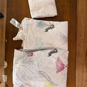 Pottery Barn Kids Twin Disney Princess Castles Organic Sheet Set USED